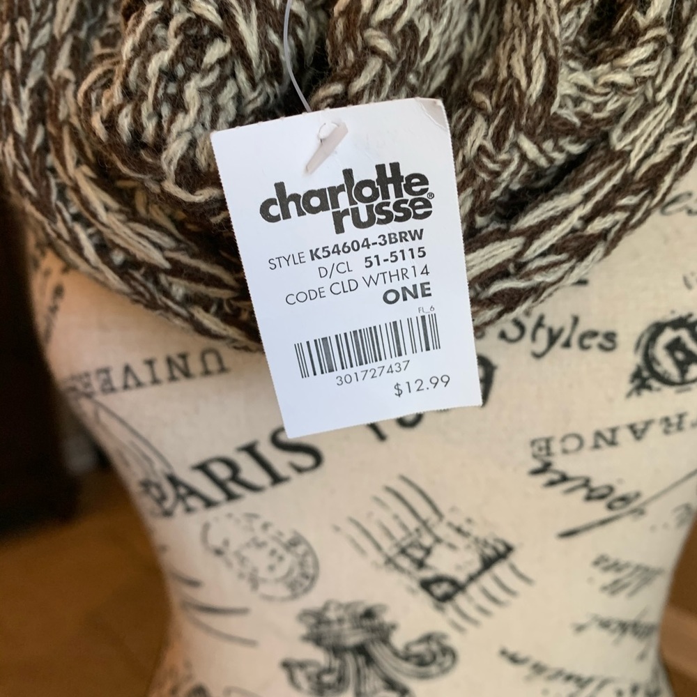 Knit Chocolate & Cream Infinity Scarf NWT - Picture 2 of 4